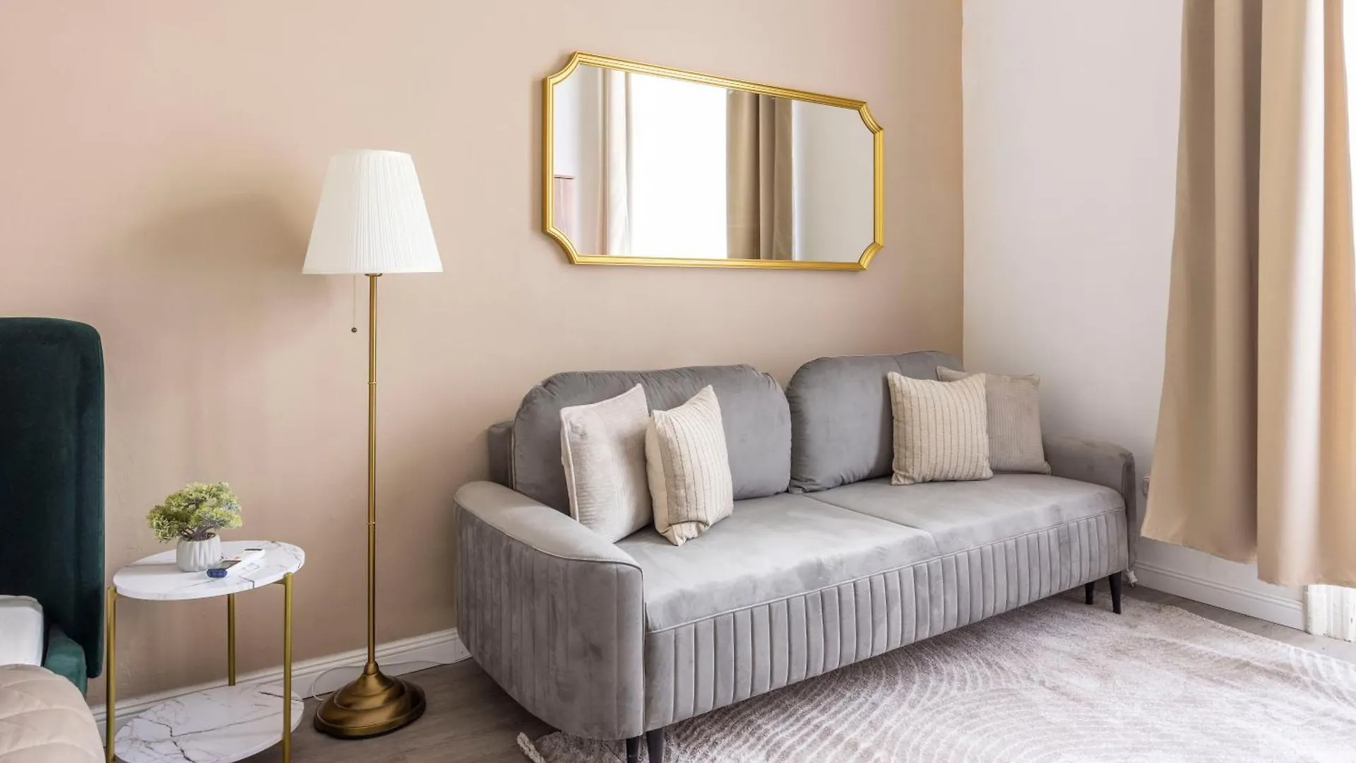 Spacious Vintage Apartment For 12Ppl Budapeszt 0*,  Węgry