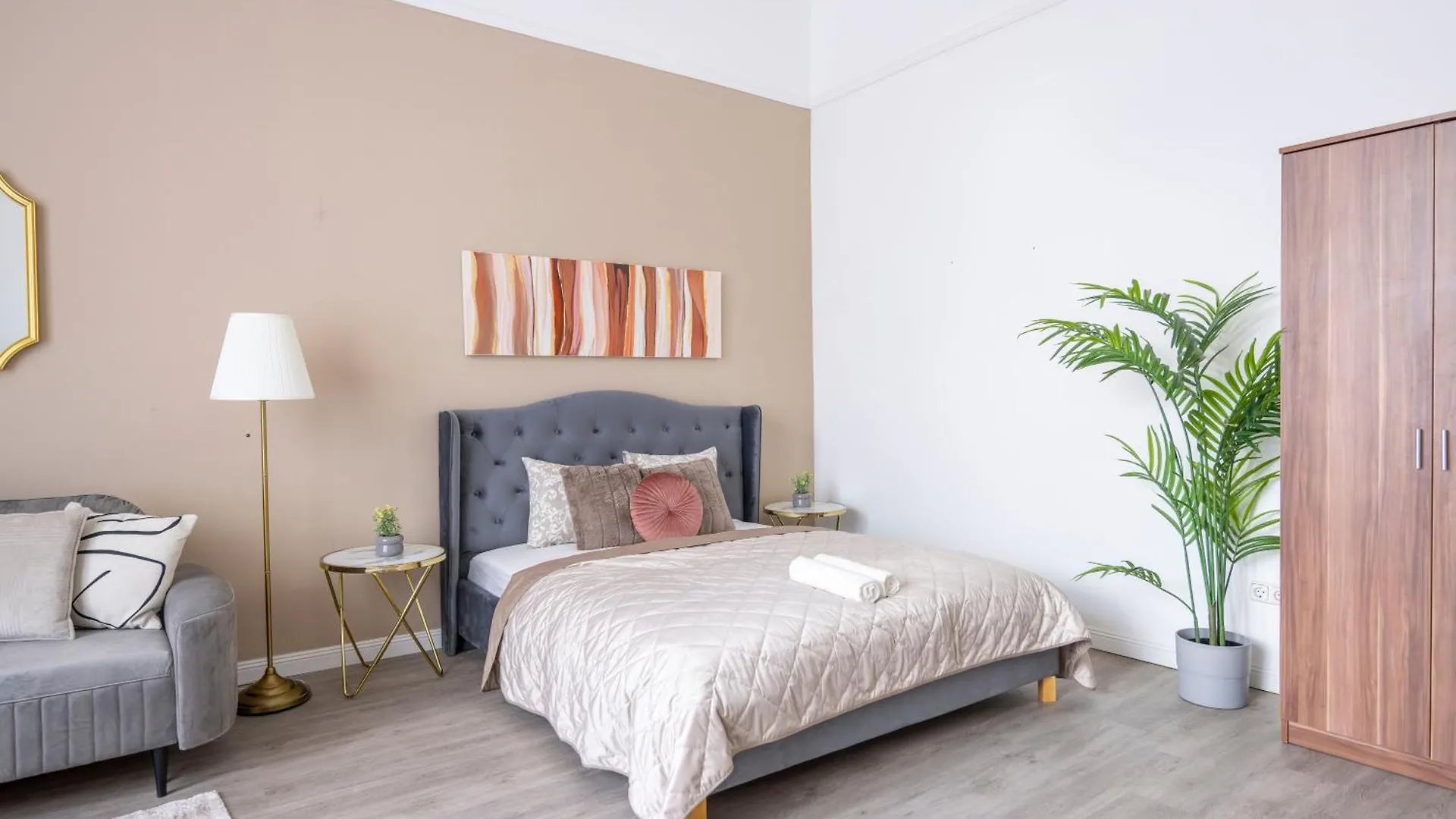 Spacious Vintage Apartment For 12Ppl Budapeszt